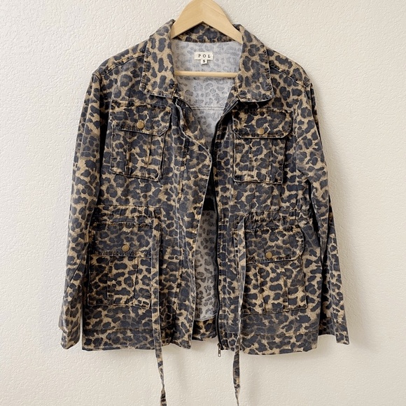 POL Size Small Faded Leopard Print Distressed Denim Jacket - Picture 6 of 6